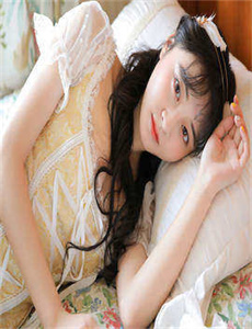 赤裸的美奈子